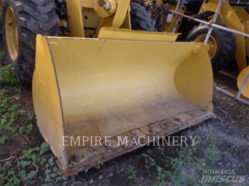 CAT 910M Naudoti ratiniai krautuvai