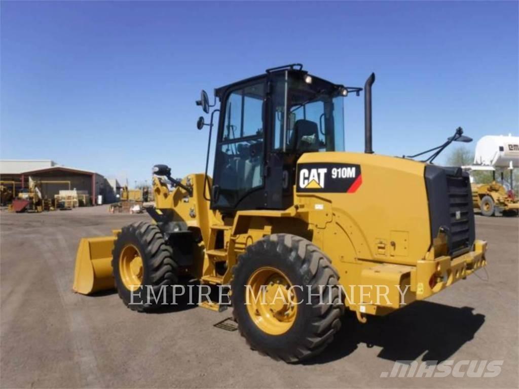 CAT 910M Naudoti ratiniai krautuvai