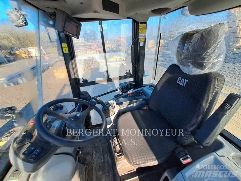 CAT 914 Naudoti ratiniai krautuvai