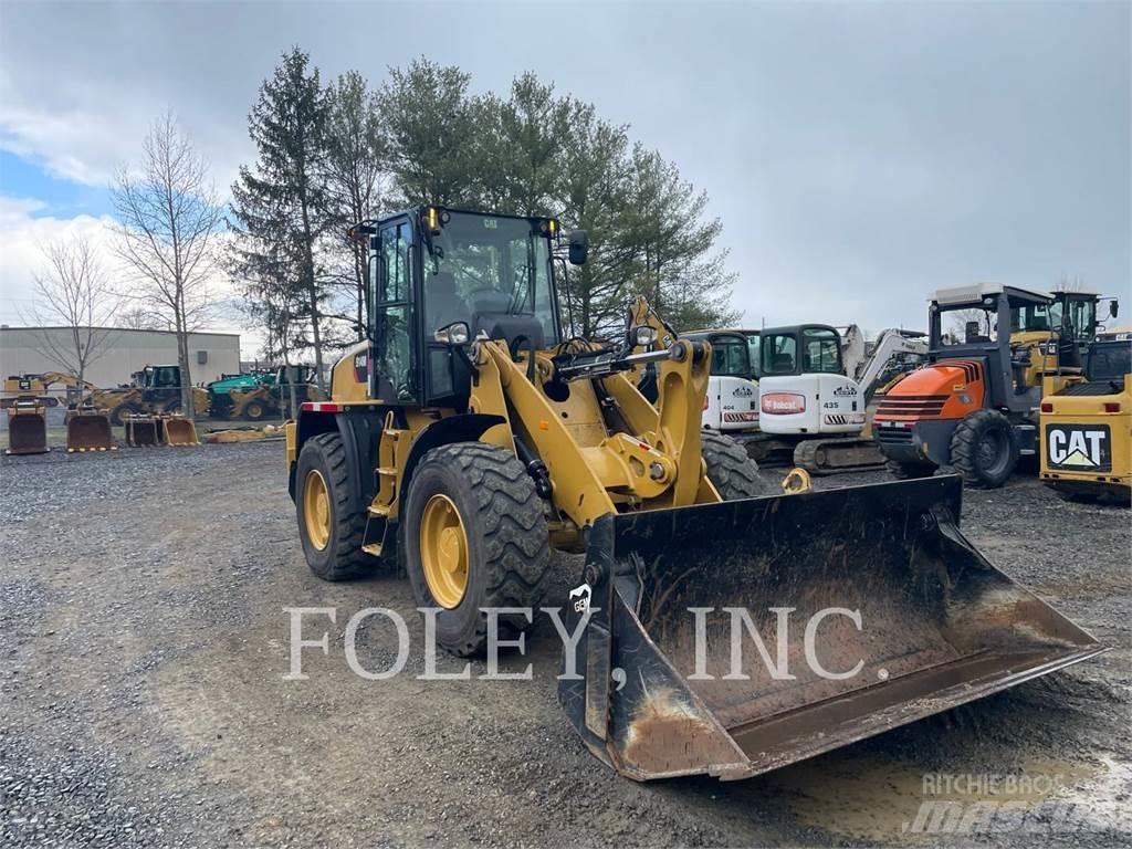 CAT 914M Naudoti ratiniai krautuvai