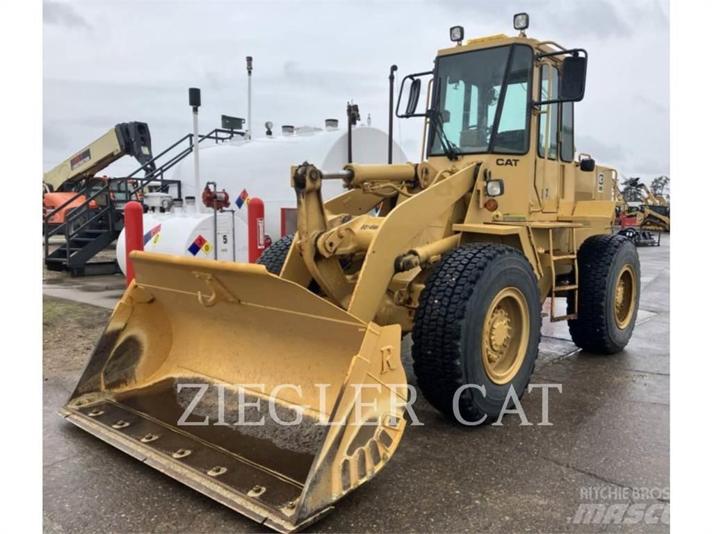CAT 916 Naudoti ratiniai krautuvai