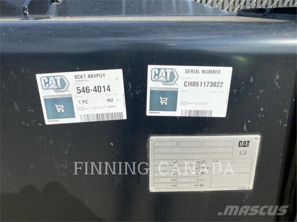 CAT 918-BG-2.4 Kaušai
