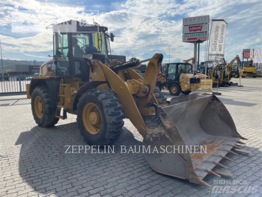 CAT 918M Naudoti ratiniai krautuvai