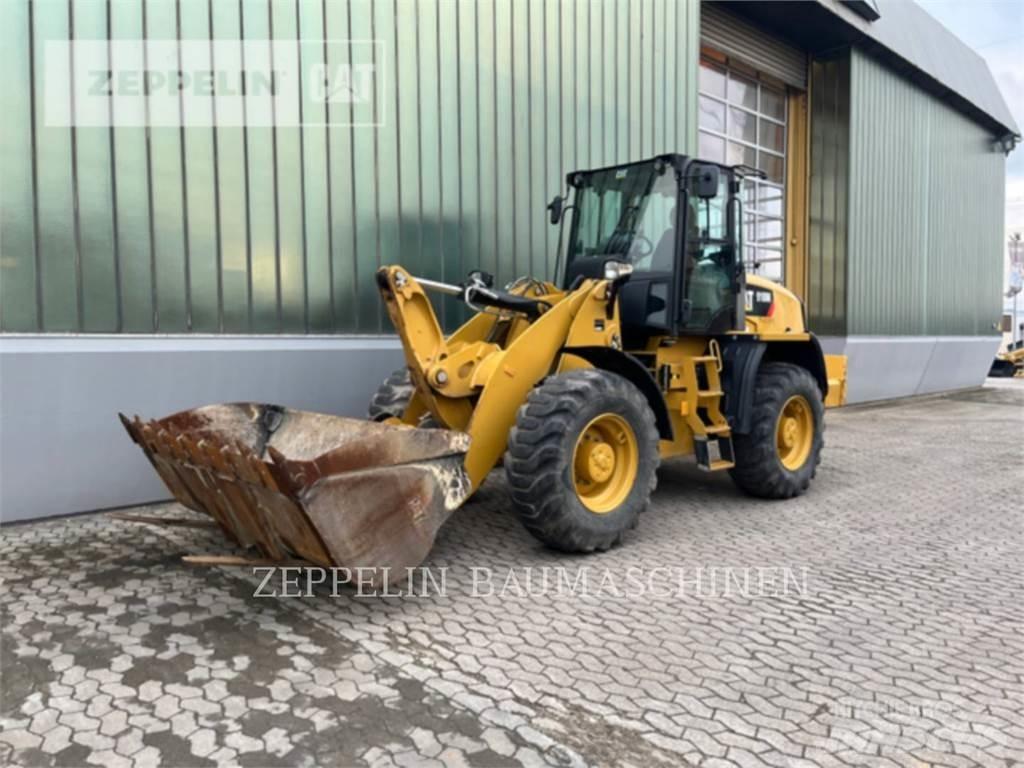 CAT 918M Naudoti ratiniai krautuvai