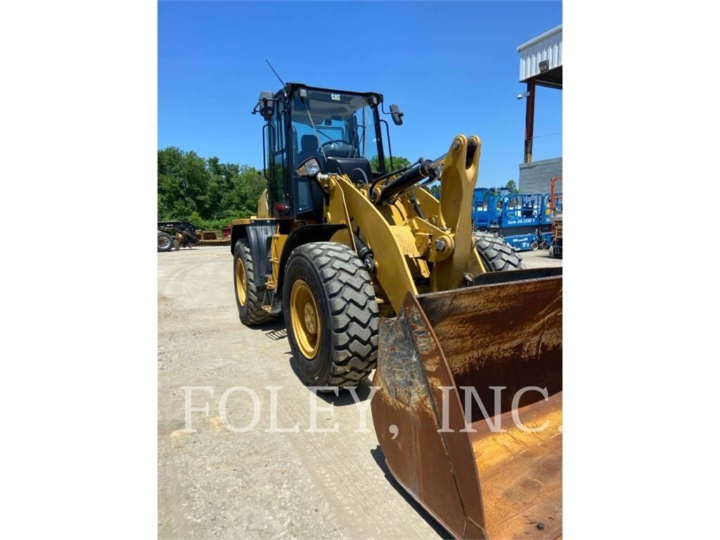 CAT 918M Naudoti ratiniai krautuvai