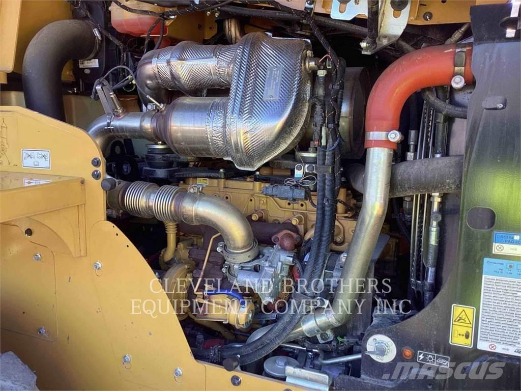 CAT 918M Naudoti ratiniai krautuvai
