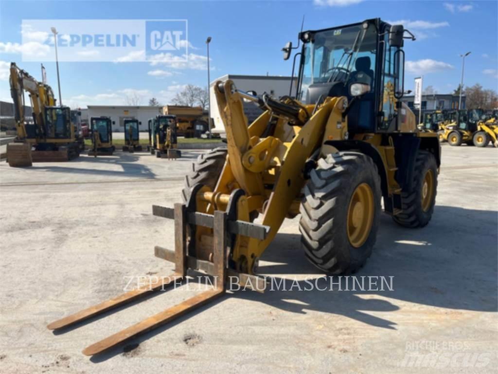 CAT 918M Naudoti ratiniai krautuvai