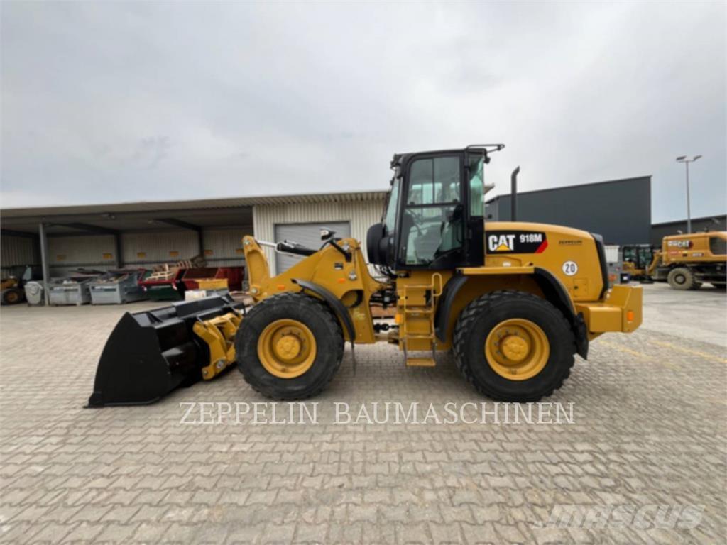 CAT 918M Naudoti ratiniai krautuvai