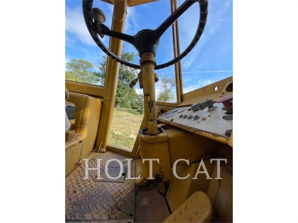 CAT 920 Naudoti ratiniai krautuvai