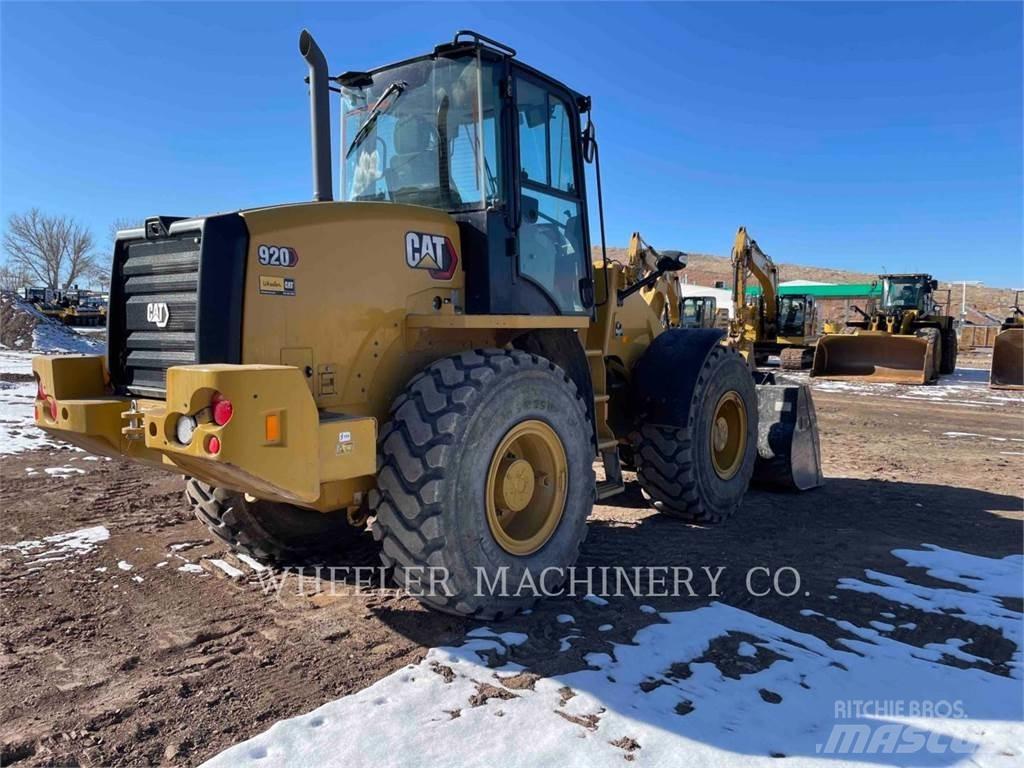 CAT 920 Naudoti ratiniai krautuvai