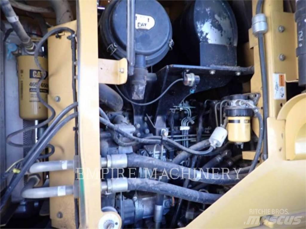 CAT 924G Naudoti ratiniai krautuvai
