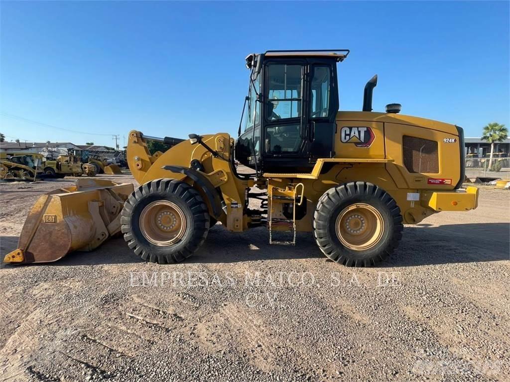 CAT 924K Naudoti ratiniai krautuvai