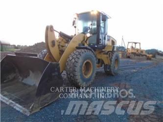CAT 924K Naudoti ratiniai krautuvai