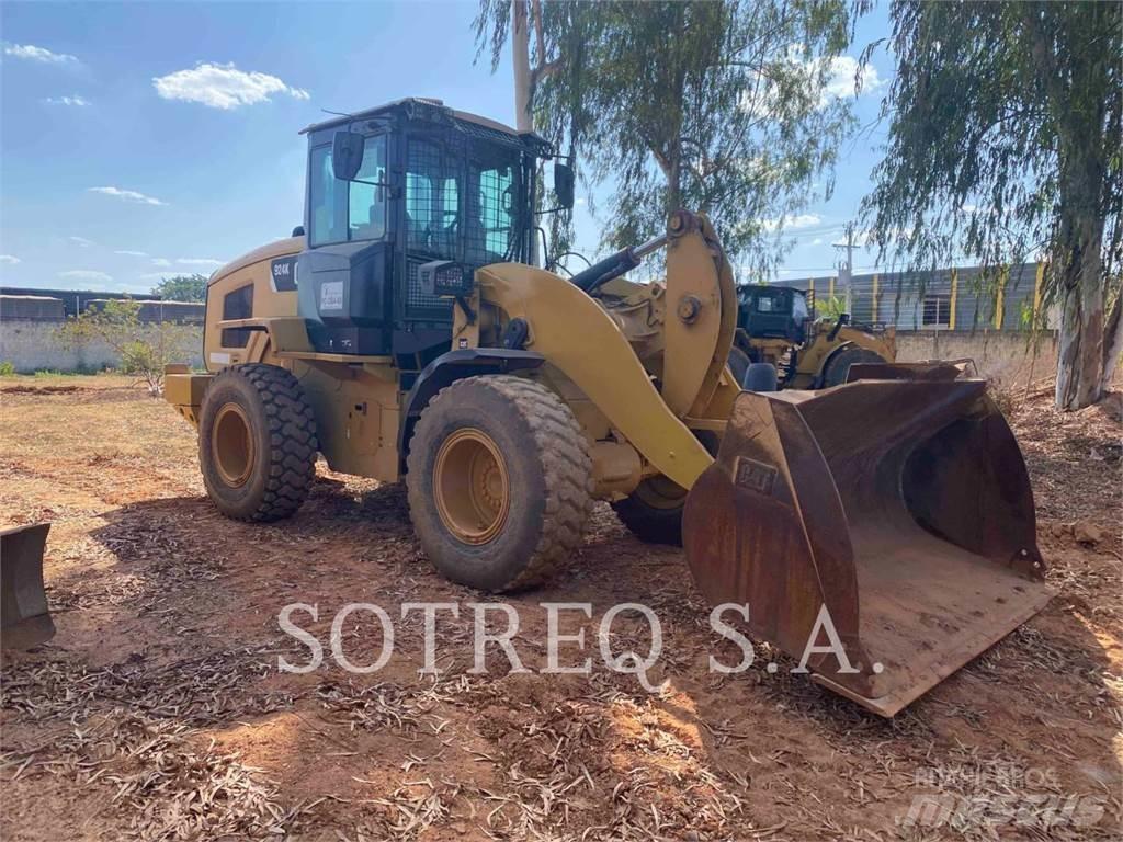 CAT 924K Naudoti ratiniai krautuvai