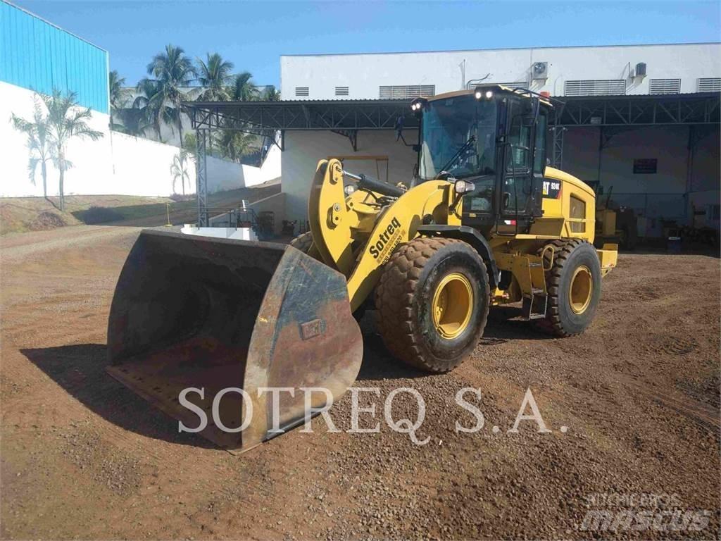 CAT 924K Naudoti ratiniai krautuvai