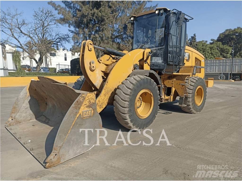 CAT 924K Naudoti ratiniai krautuvai