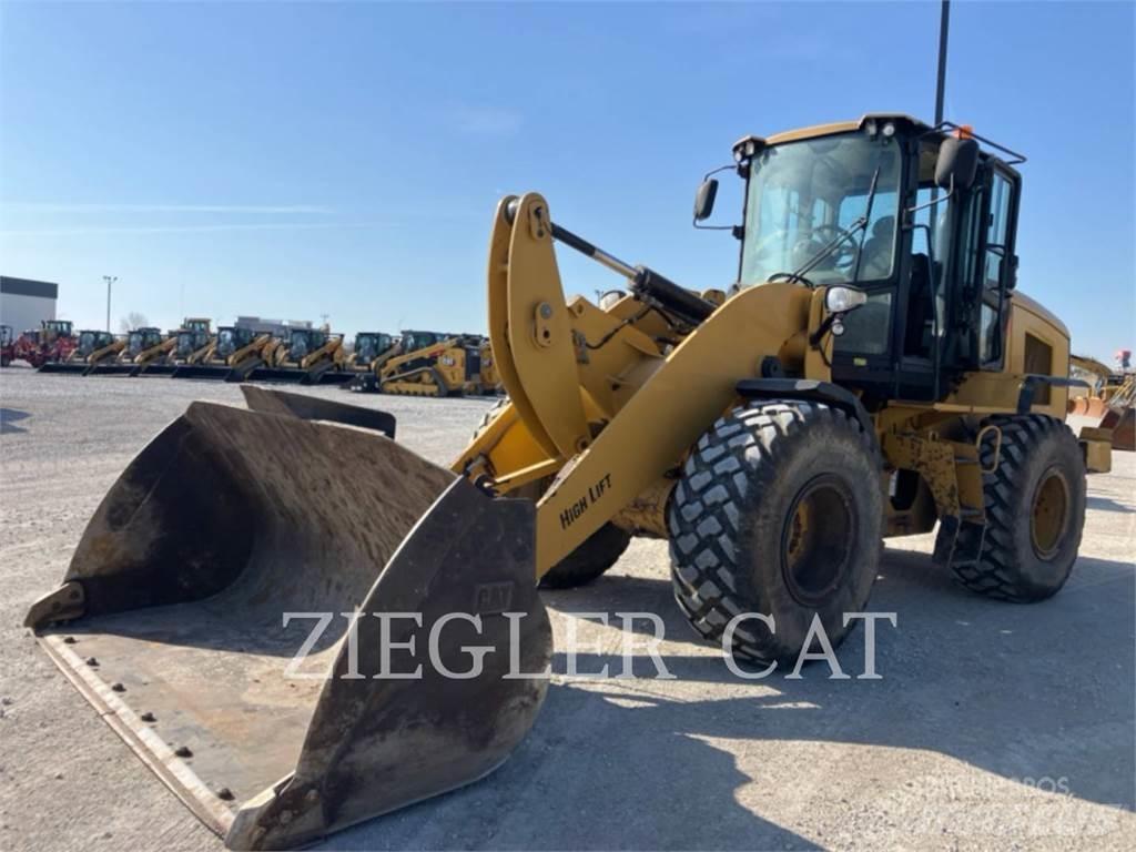 CAT 924K Naudoti ratiniai krautuvai
