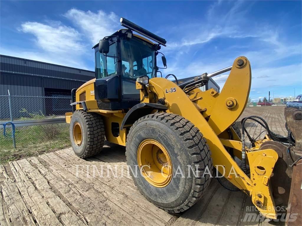 CAT 924K Naudoti ratiniai krautuvai