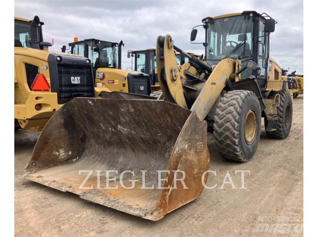 CAT 924K Naudoti ratiniai krautuvai