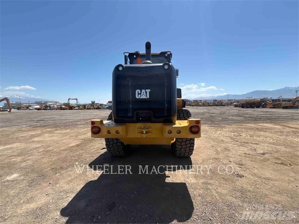 CAT 926 QC 3V Naudoti ratiniai krautuvai