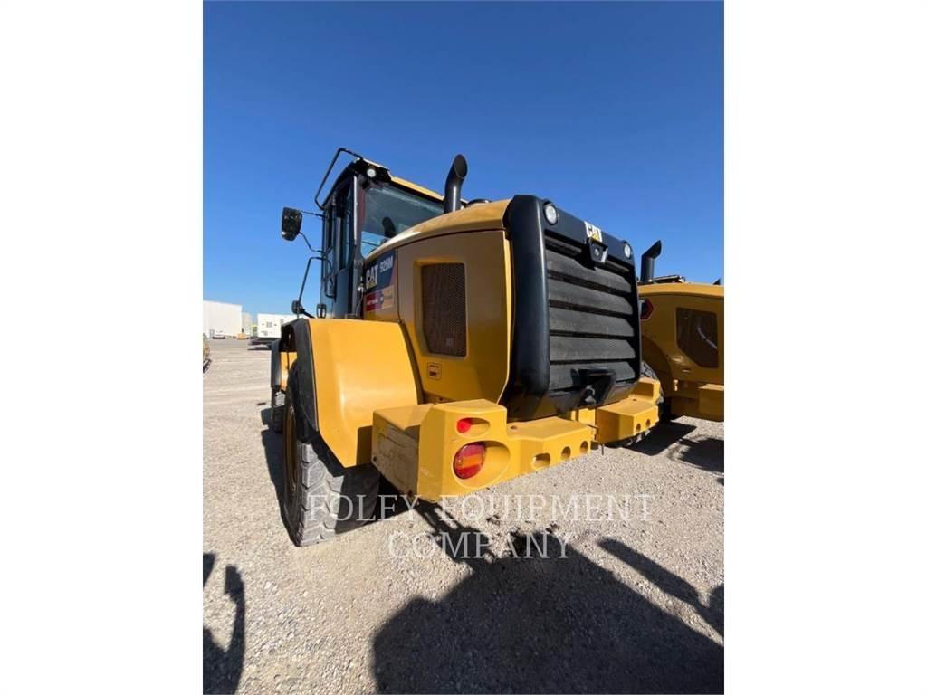 CAT 926M Naudoti ratiniai krautuvai