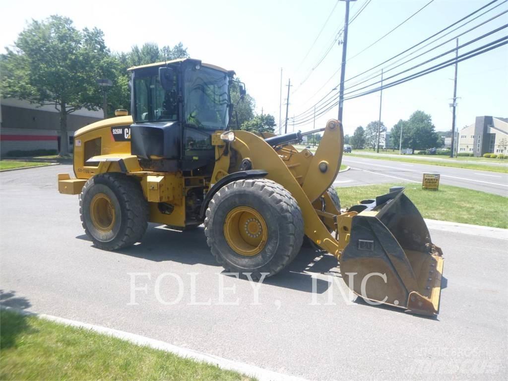 CAT 926M Naudoti ratiniai krautuvai