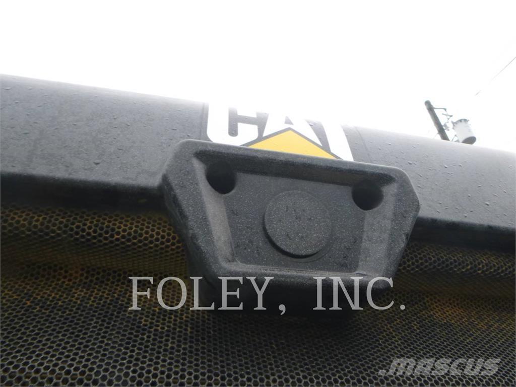 CAT 926M Naudoti ratiniai krautuvai