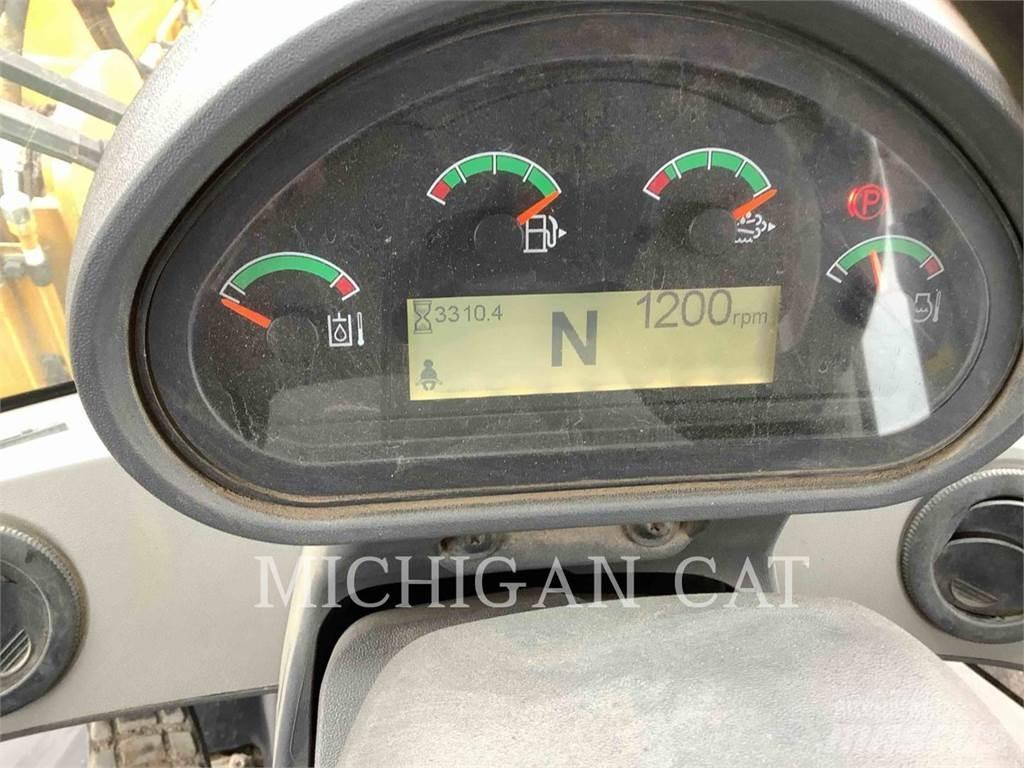 CAT 926M Naudoti ratiniai krautuvai