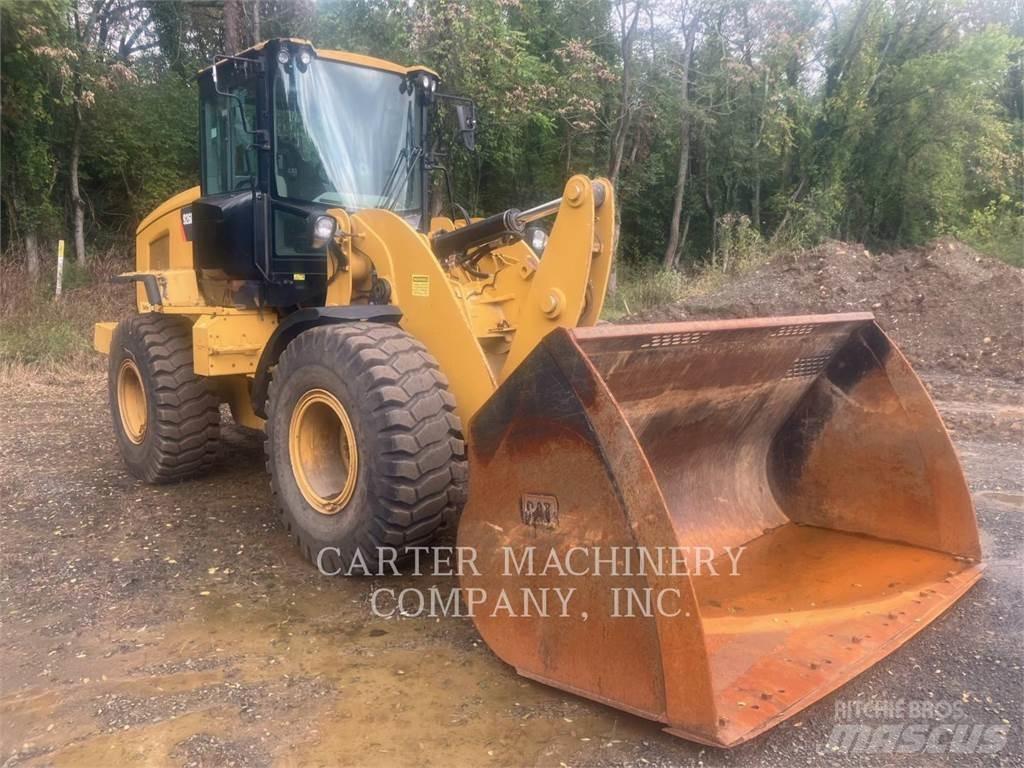 CAT 926M Naudoti ratiniai krautuvai
