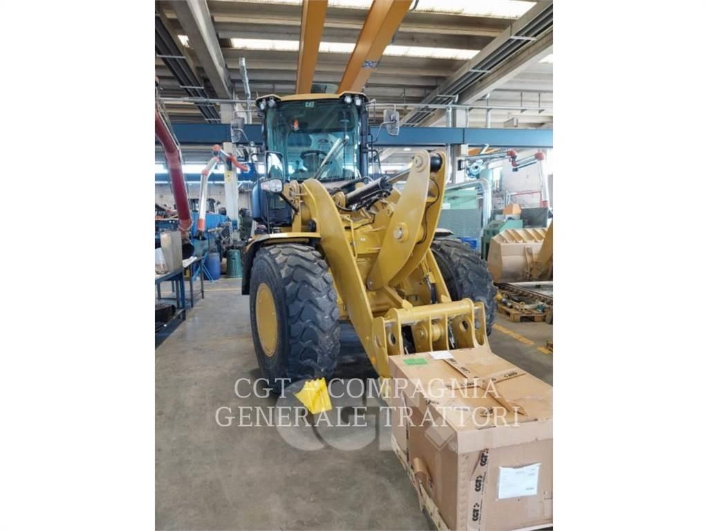 CAT 926M Naudoti ratiniai krautuvai