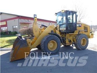 CAT 926M Naudoti ratiniai krautuvai