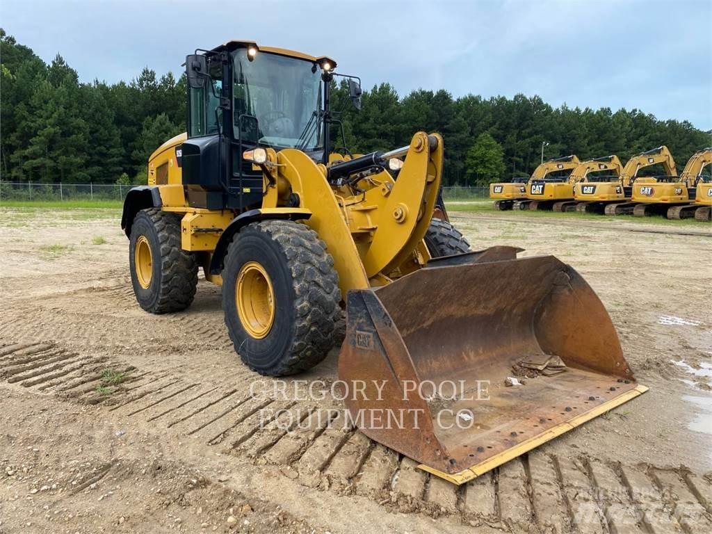 CAT 926M Naudoti ratiniai krautuvai