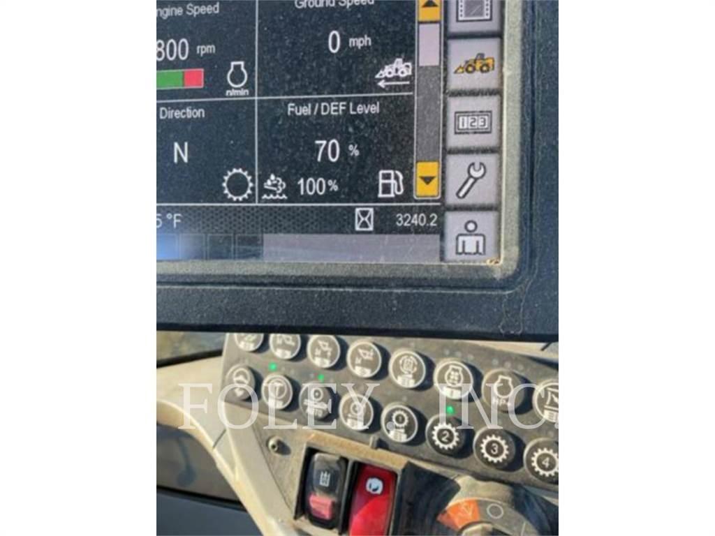 CAT 926M Naudoti ratiniai krautuvai