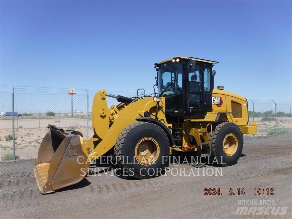 CAT 926M Naudoti ratiniai krautuvai