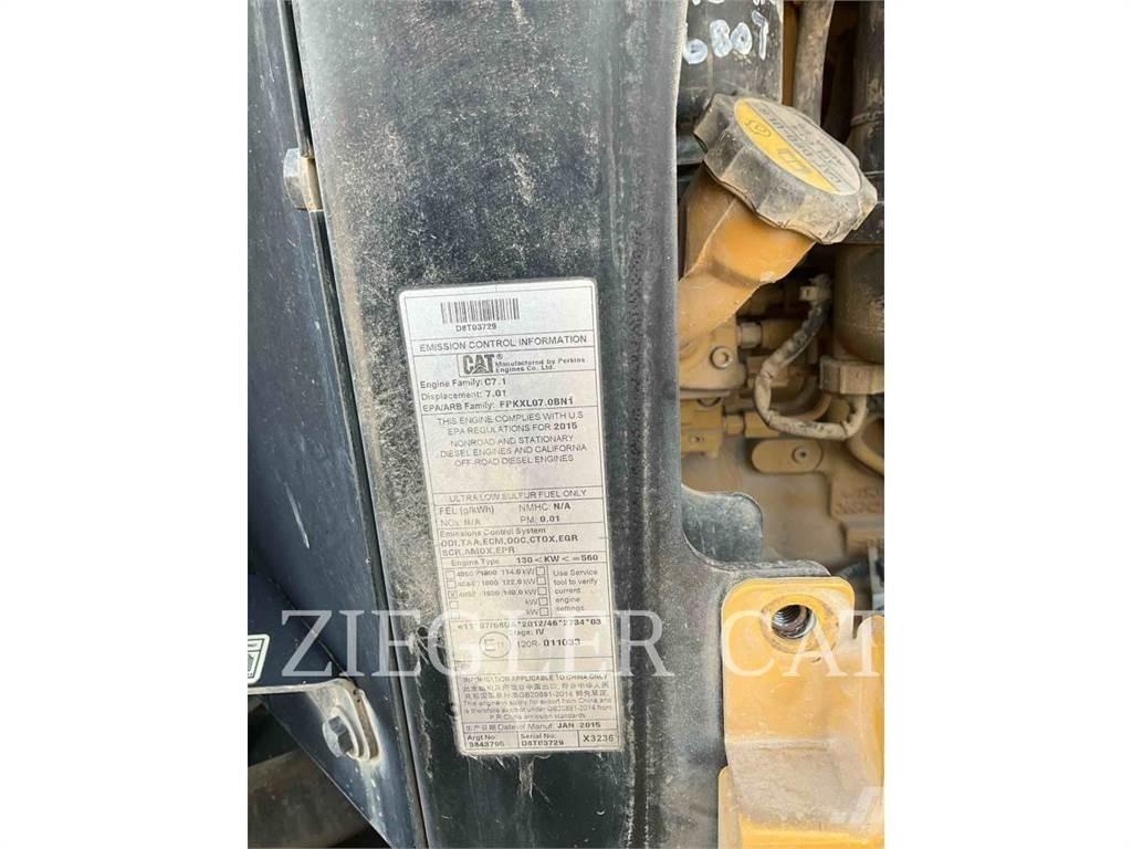 CAT 926M Naudoti ratiniai krautuvai
