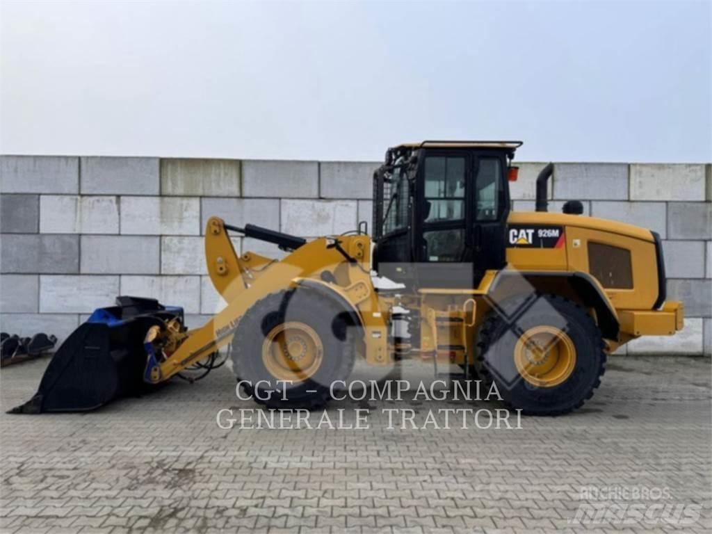 CAT 926M Naudoti ratiniai krautuvai