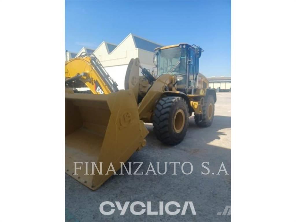 CAT 926M Naudoti ratiniai krautuvai