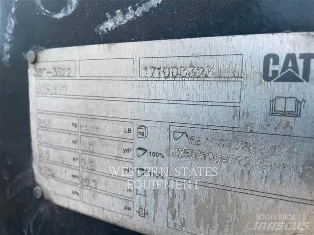 CAT 926M Naudoti ratiniai krautuvai