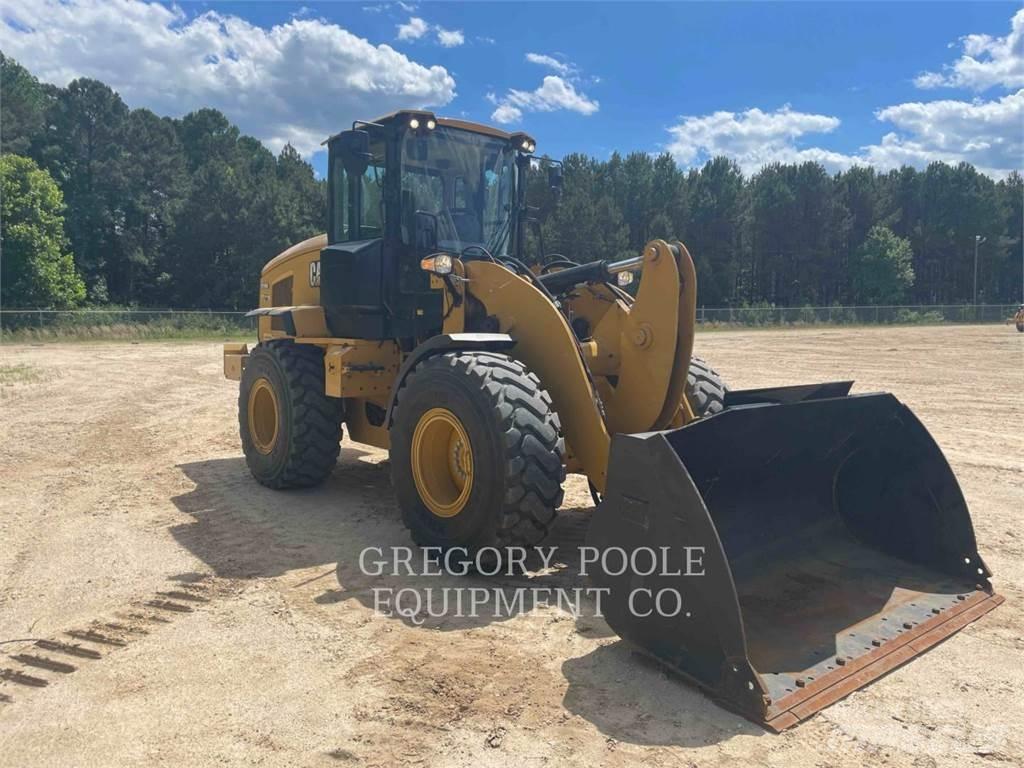 CAT 926M Naudoti ratiniai krautuvai
