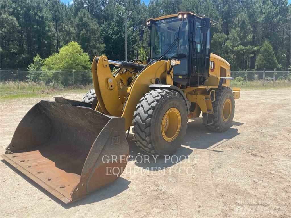 CAT 926M Naudoti ratiniai krautuvai