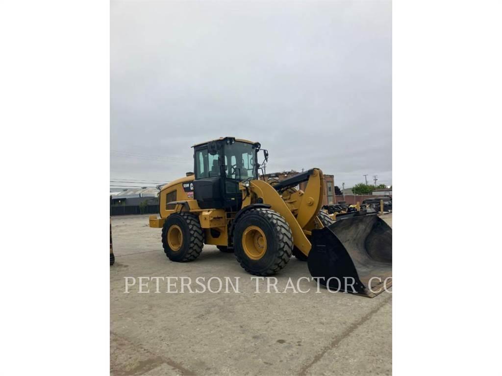 CAT 926M Naudoti ratiniai krautuvai