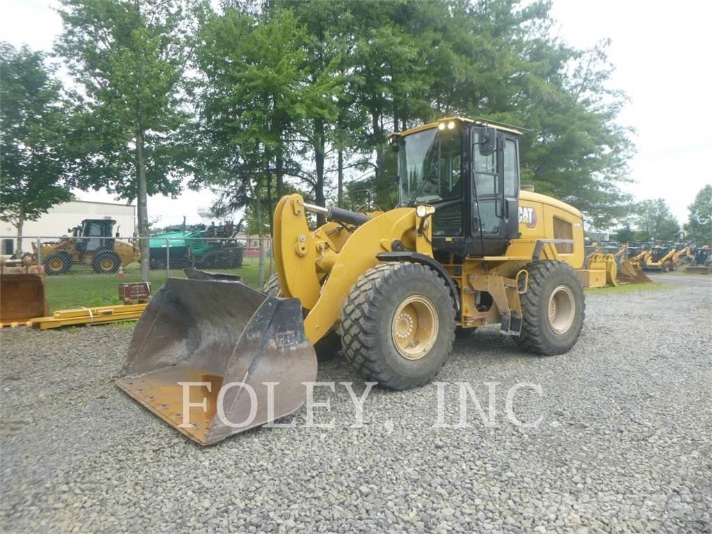 CAT 926M Naudoti ratiniai krautuvai