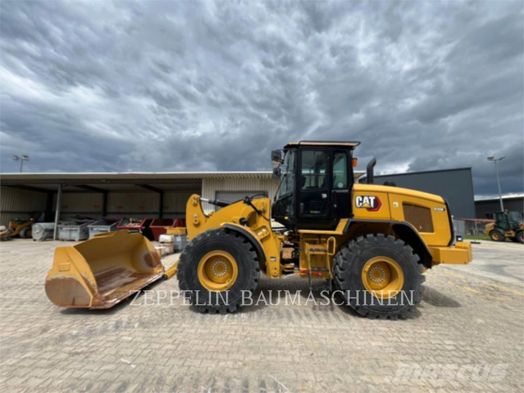 CAT 926M Naudoti ratiniai krautuvai