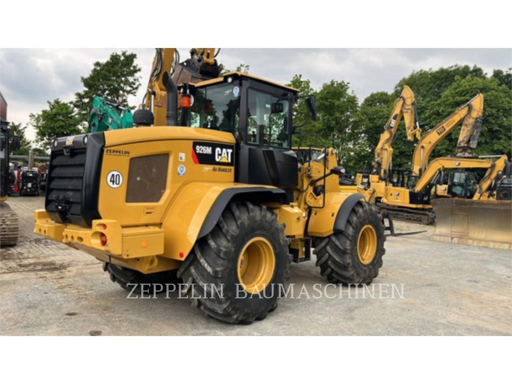 CAT 926M Naudoti ratiniai krautuvai