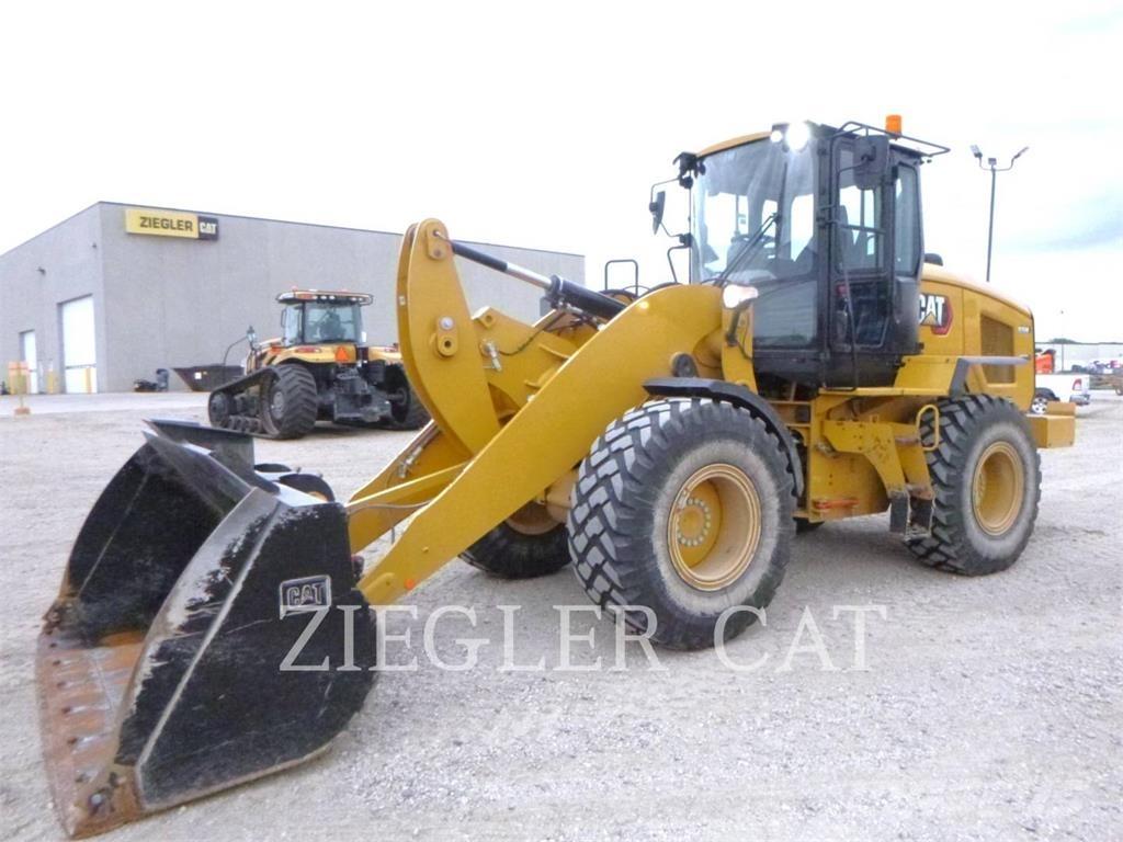 CAT 926M Naudoti ratiniai krautuvai