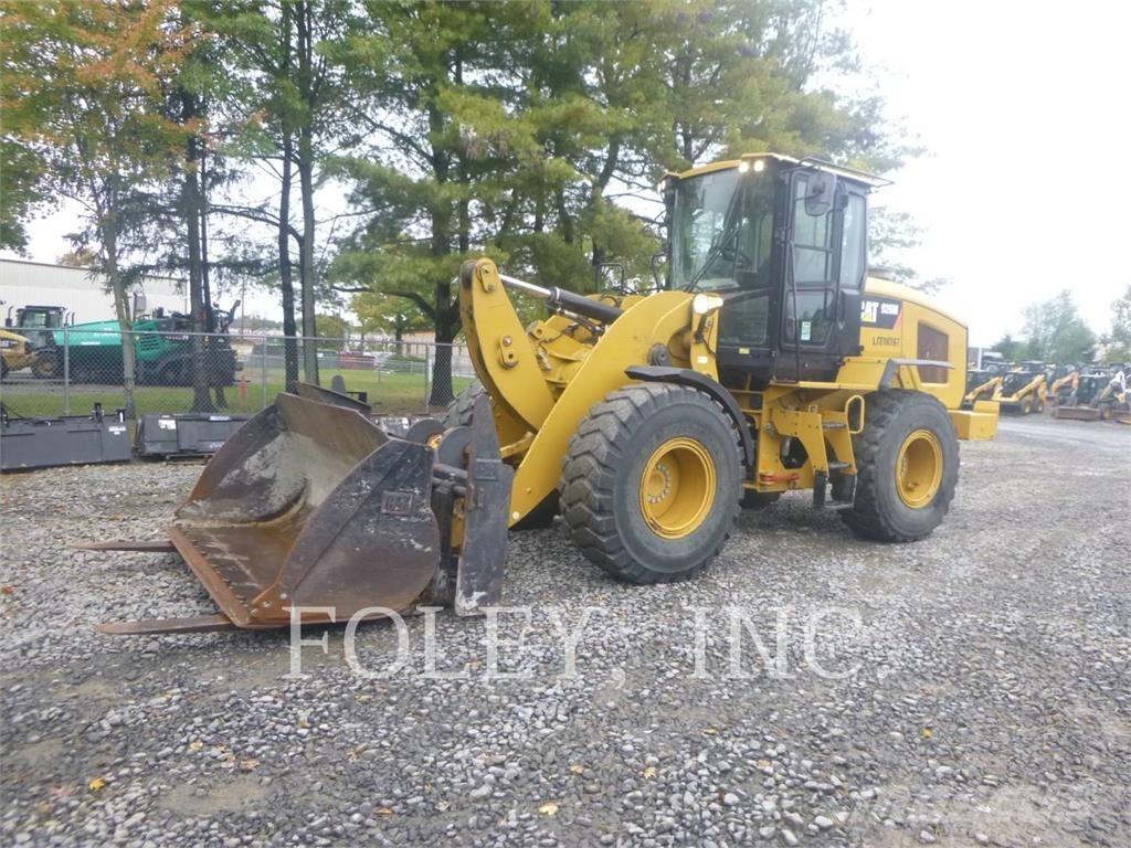 CAT 926M Naudoti ratiniai krautuvai