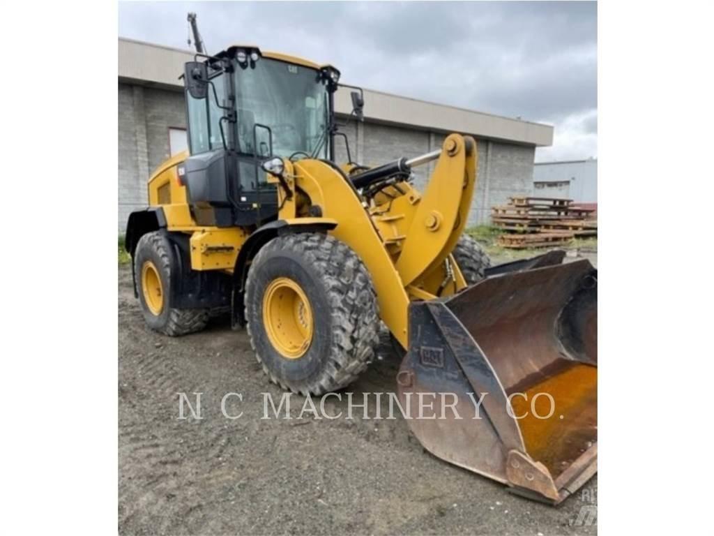 CAT 926M Naudoti ratiniai krautuvai