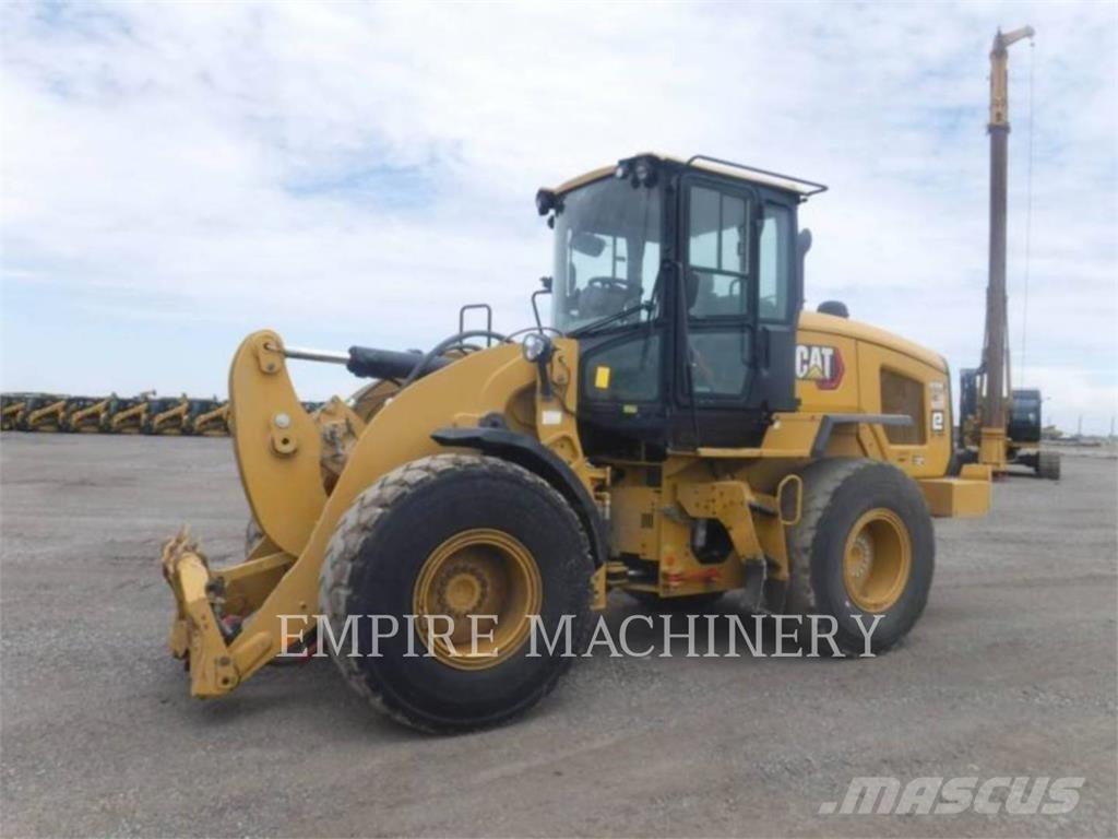 CAT 926M FC Naudoti ratiniai krautuvai