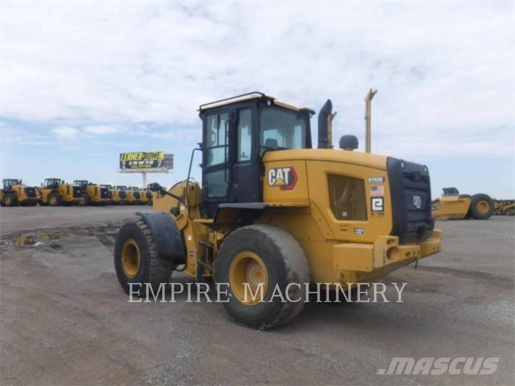 CAT 926M FC Naudoti ratiniai krautuvai