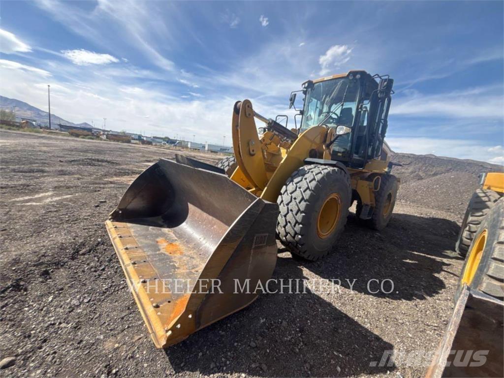 CAT 926M QC Naudoti ratiniai krautuvai